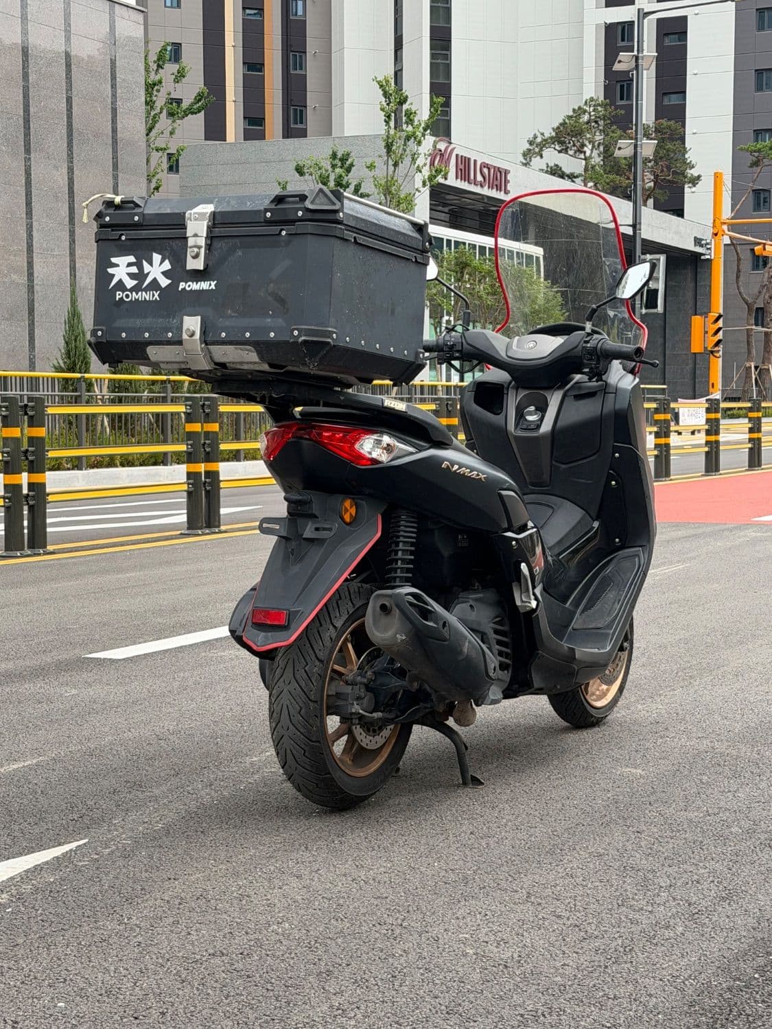 야마하 NMAX 125 7