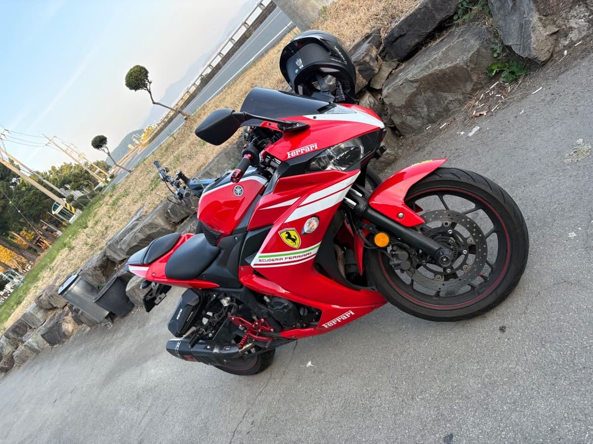 야마하 YZF R3 1