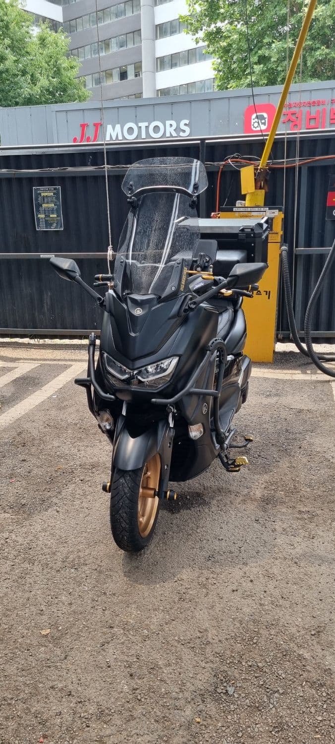 야마하 NMAX 125 1