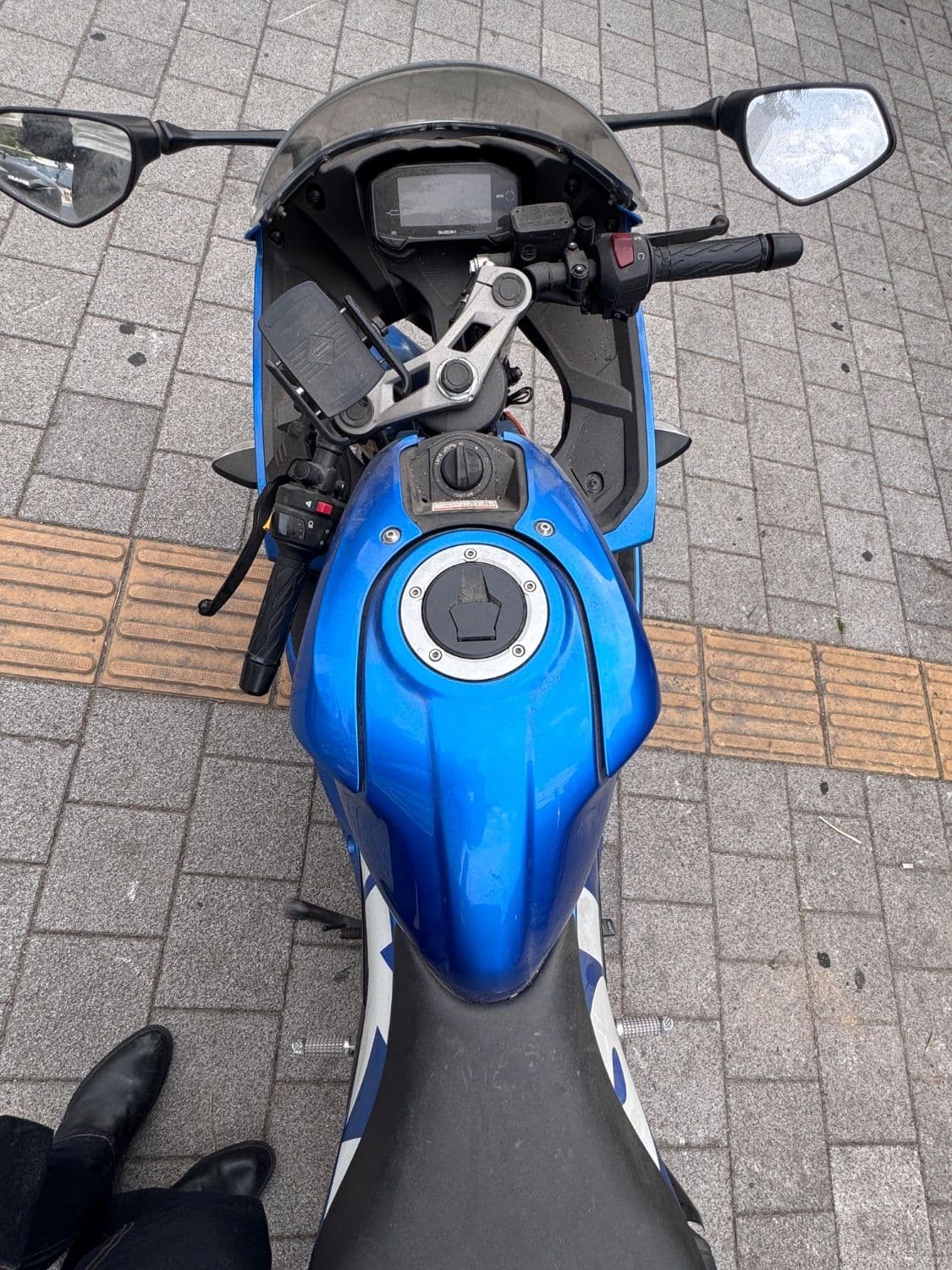 스즈키 GSX R 125 ABS 4