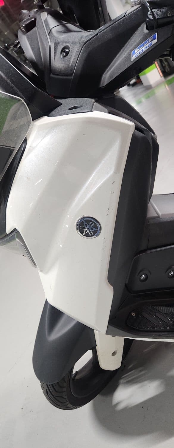야마하 NMAX 125 more