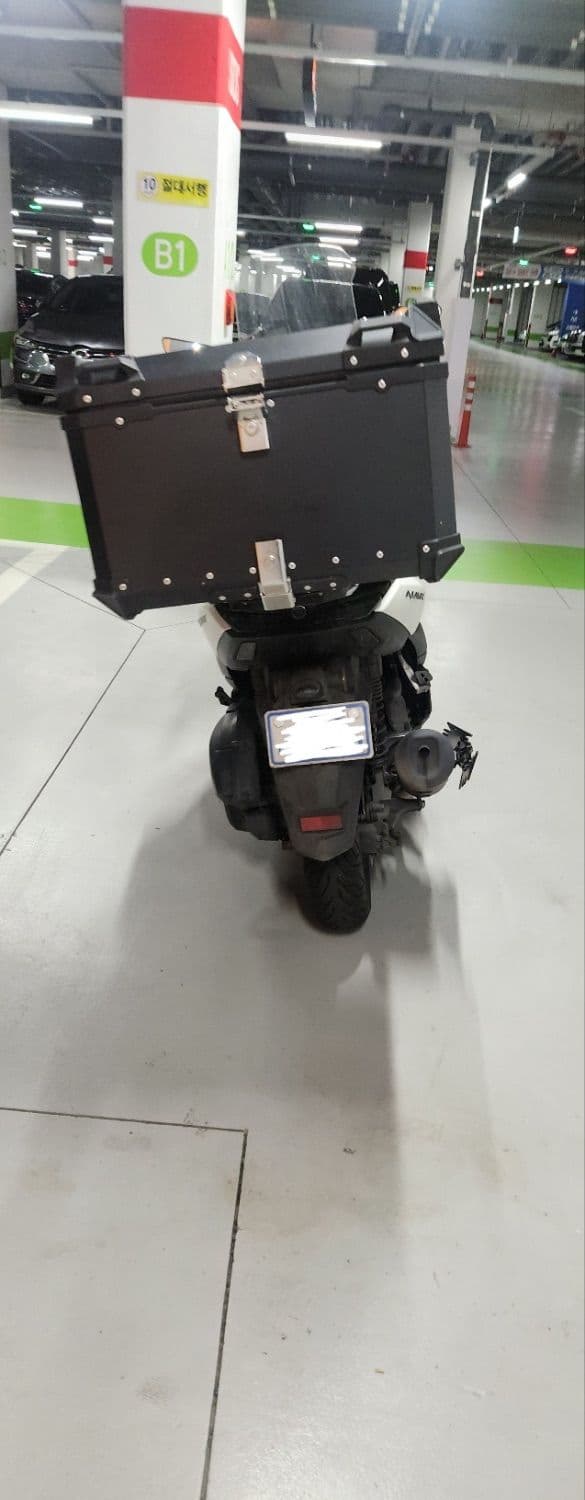야마하 NMAX 125 4