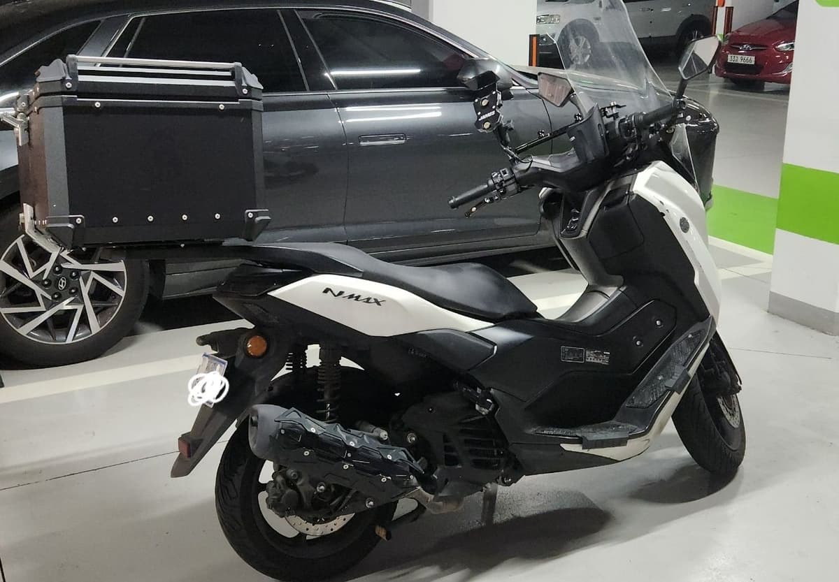 야마하 NMAX 125 1