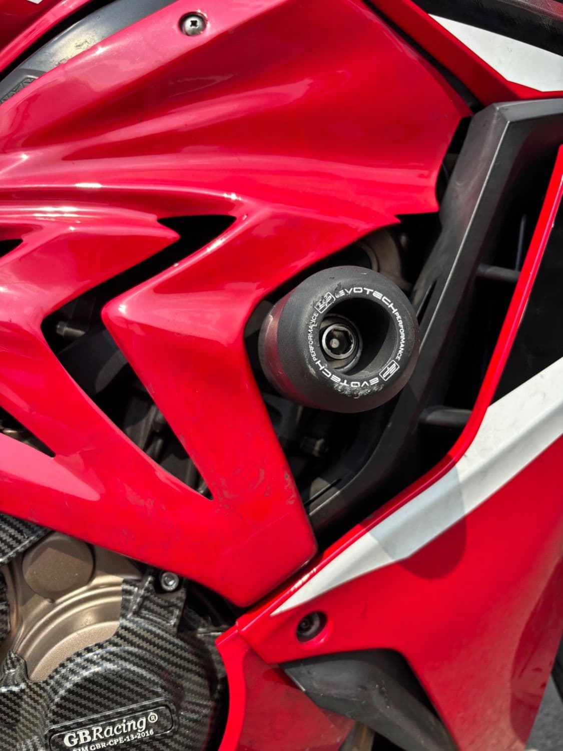 혼다 CBR 650 R MT 10