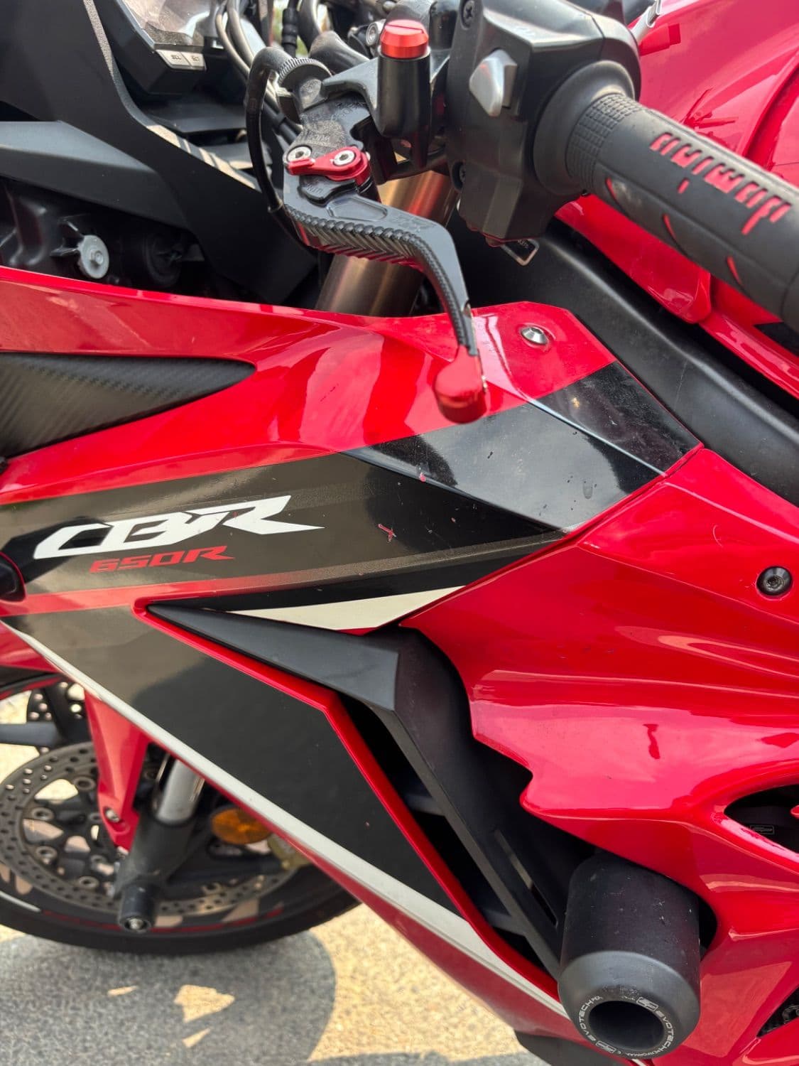 혼다 CBR 650 R MT 11