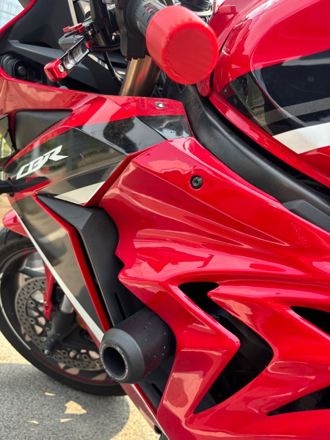 혼다 CBR 650 R MT 12