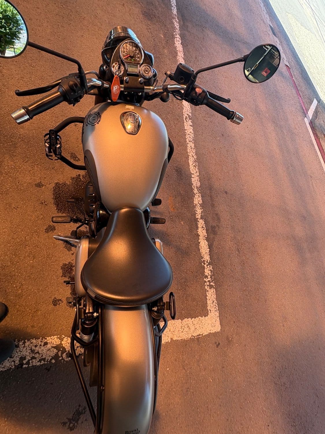 로얄엔필드 클래식 350 1