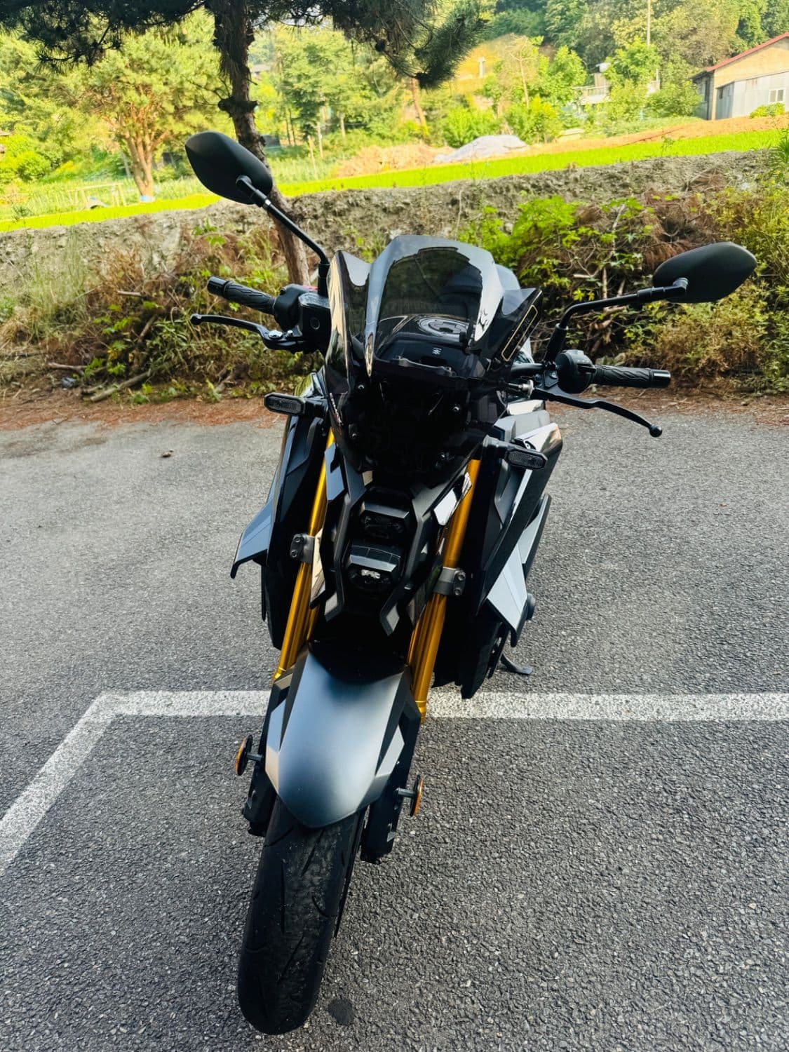 스즈키 GSX S 1000 2