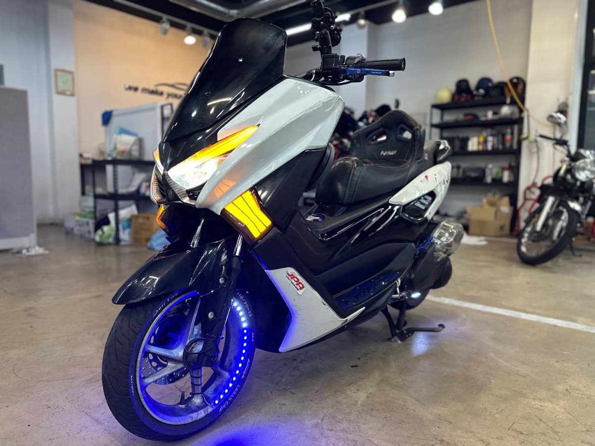 야마하 NMAX 125 5