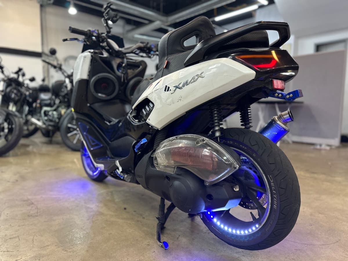 야마하 NMAX 125 more