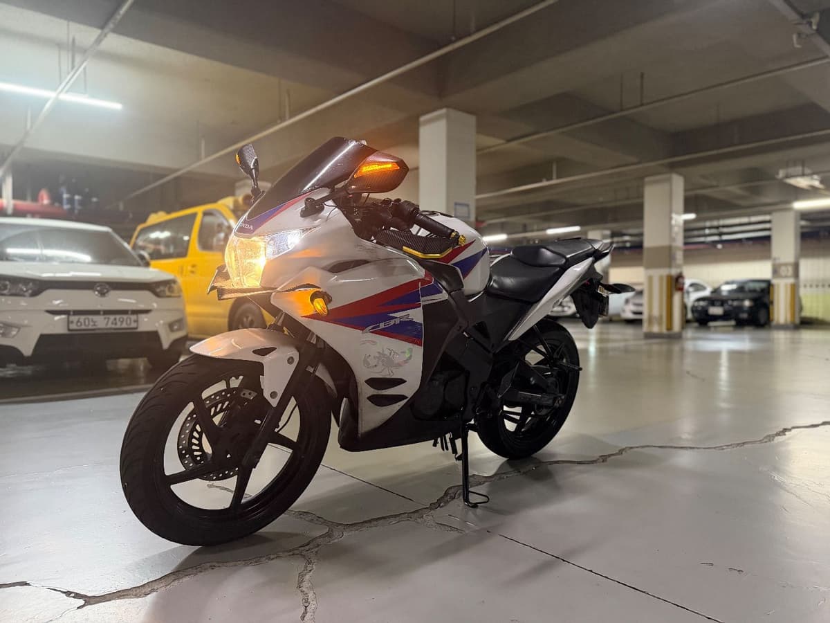 혼다 CBR 125 R 1
