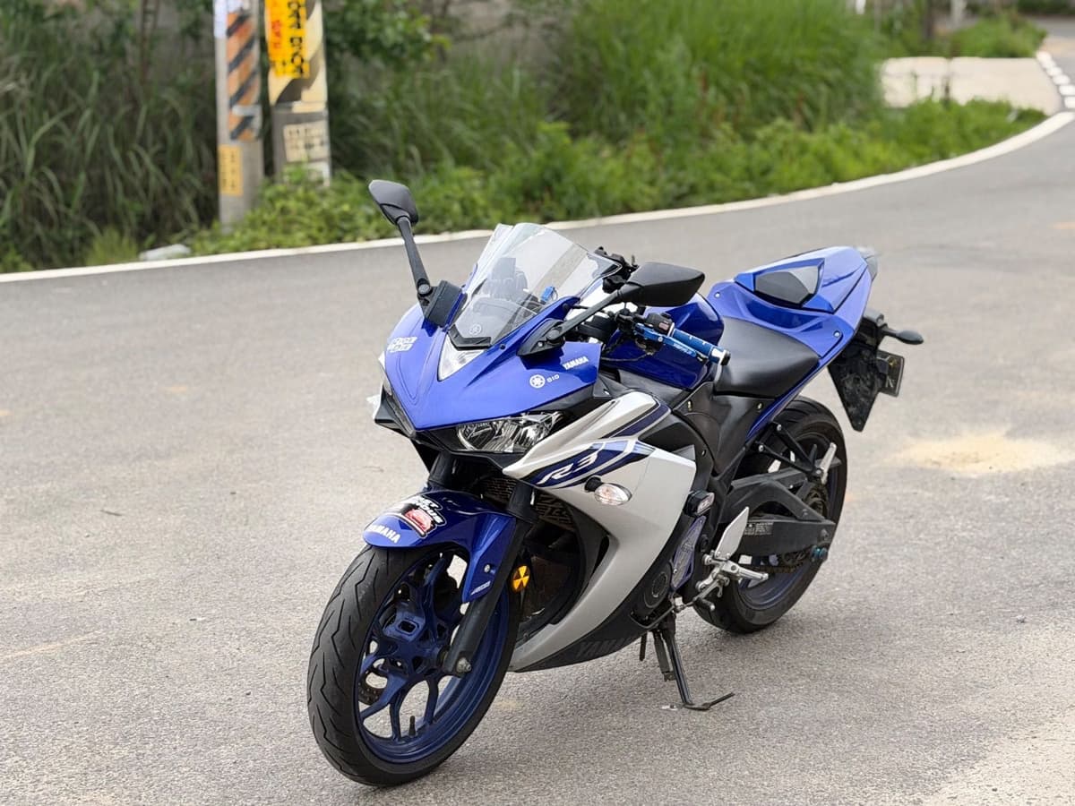 야마하 YZF R3 3