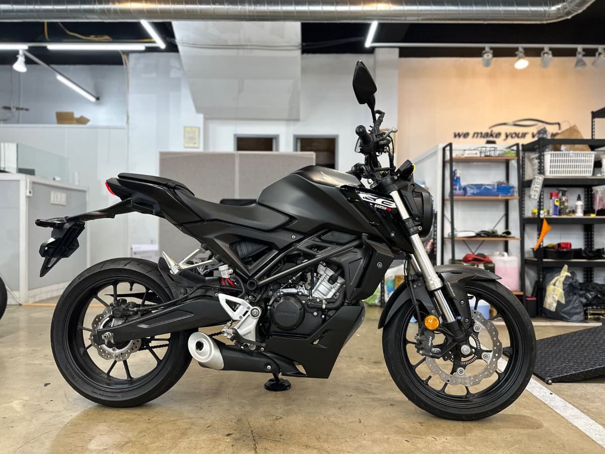 혼다 CB 125 R 1