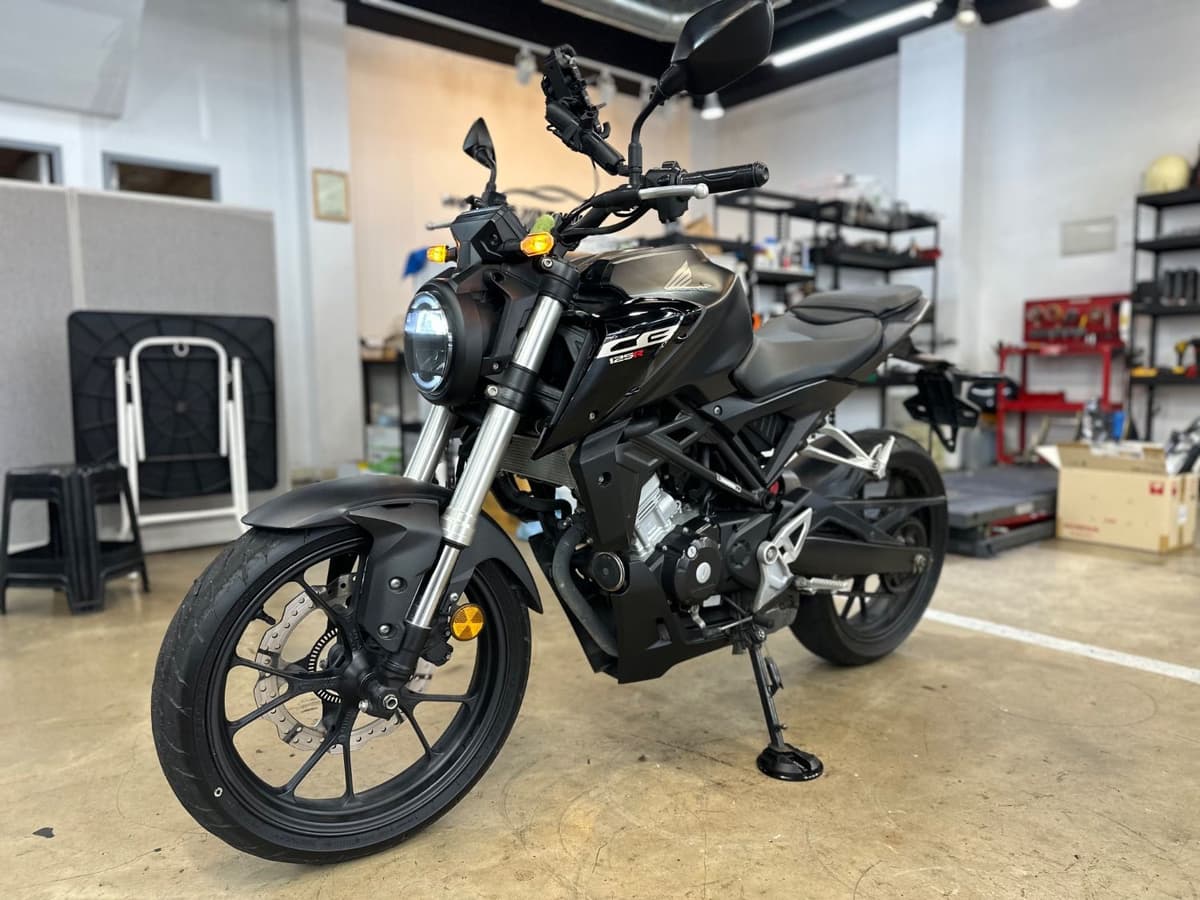 혼다 CB 125 R 5