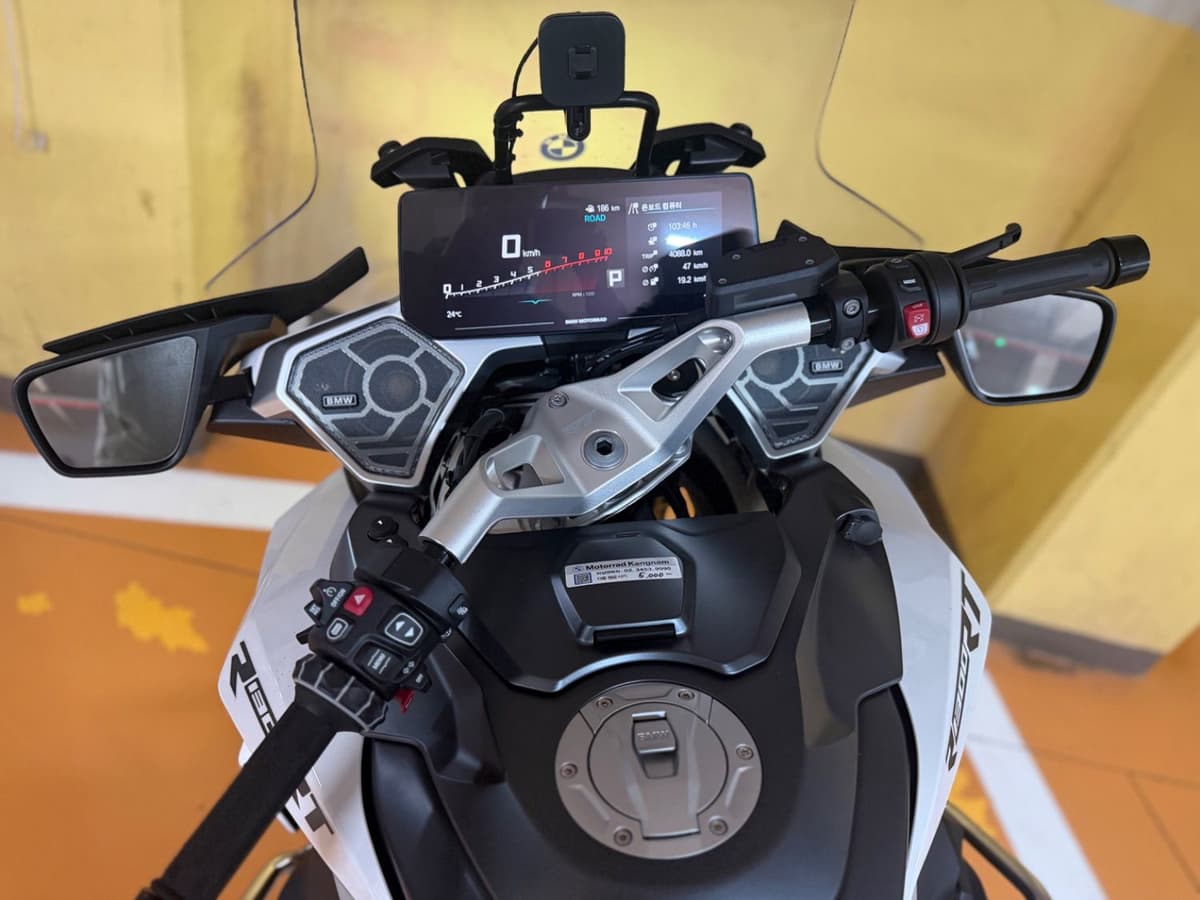 BMW R 1300 RT 8