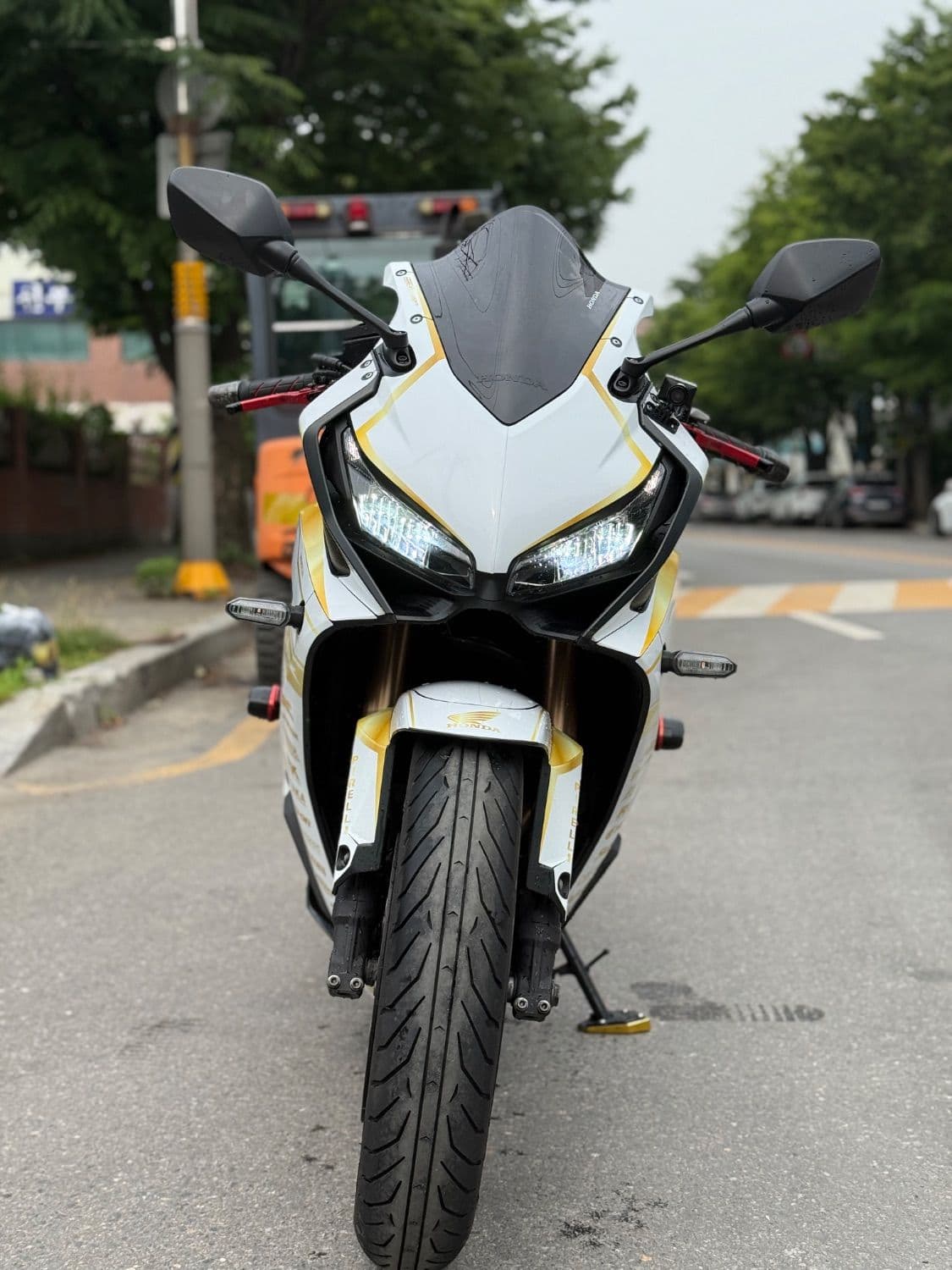혼다 CBR 650 R MT 2
