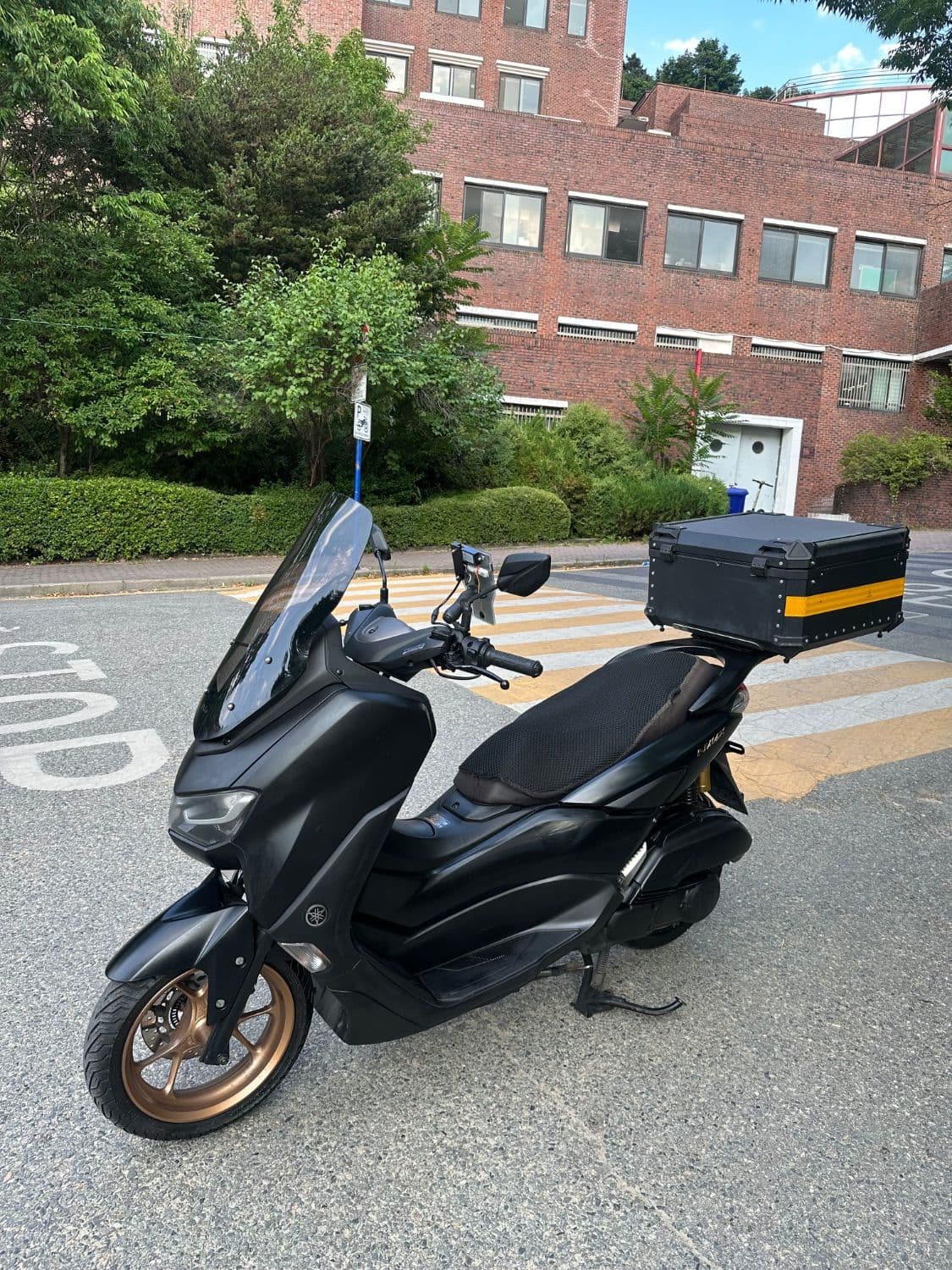 야마하 NMAX 125 3