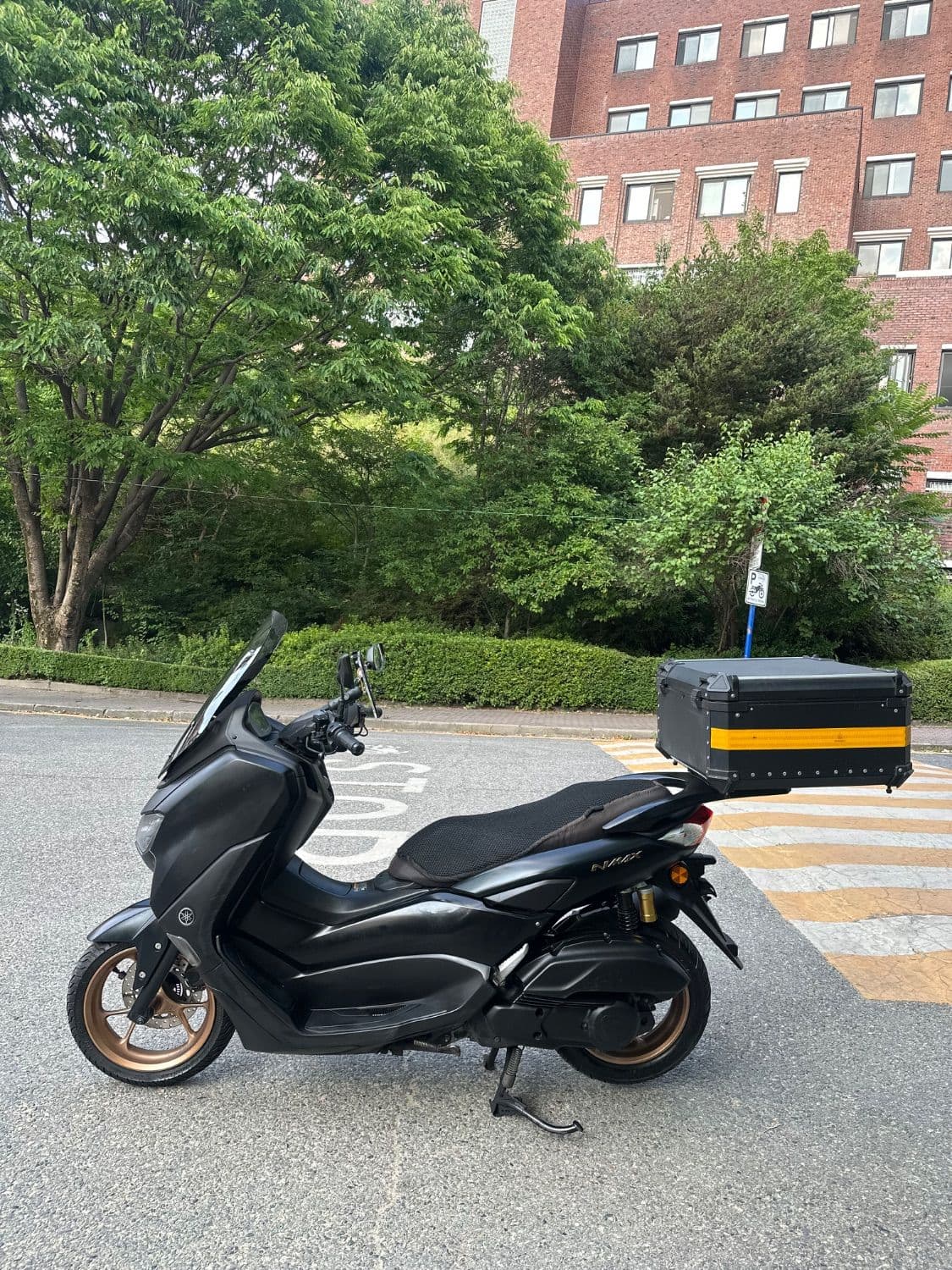 야마하 NMAX 125 5