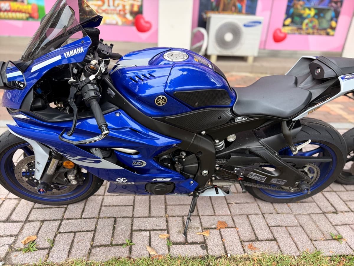 야마하 YZF R6 4