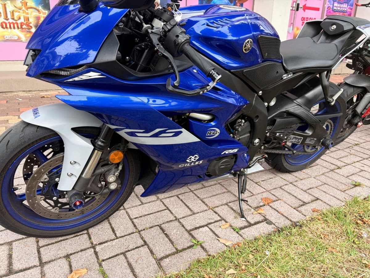 야마하 YZF R6 more