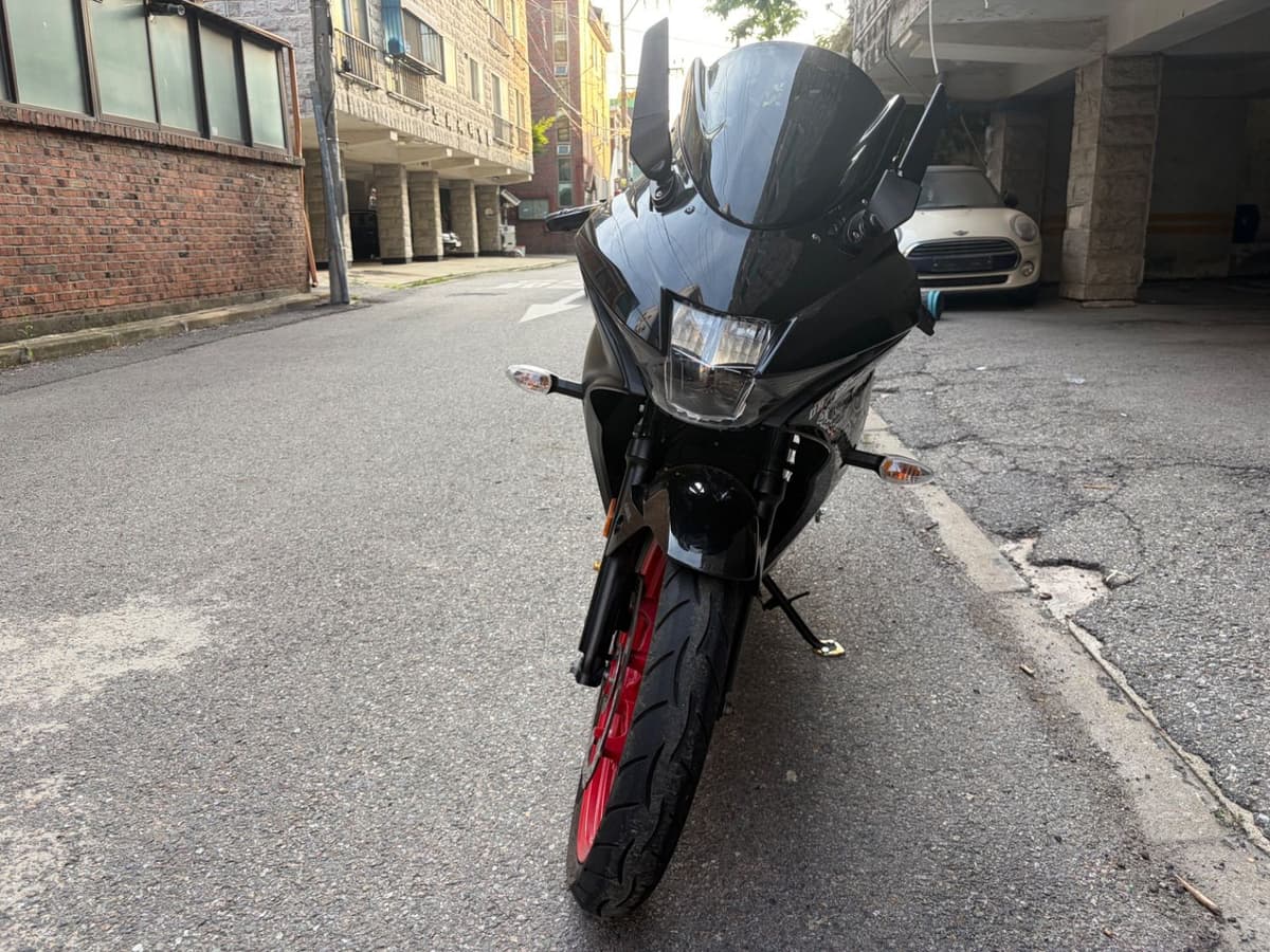 스즈키 GSX R 125 ABS 5