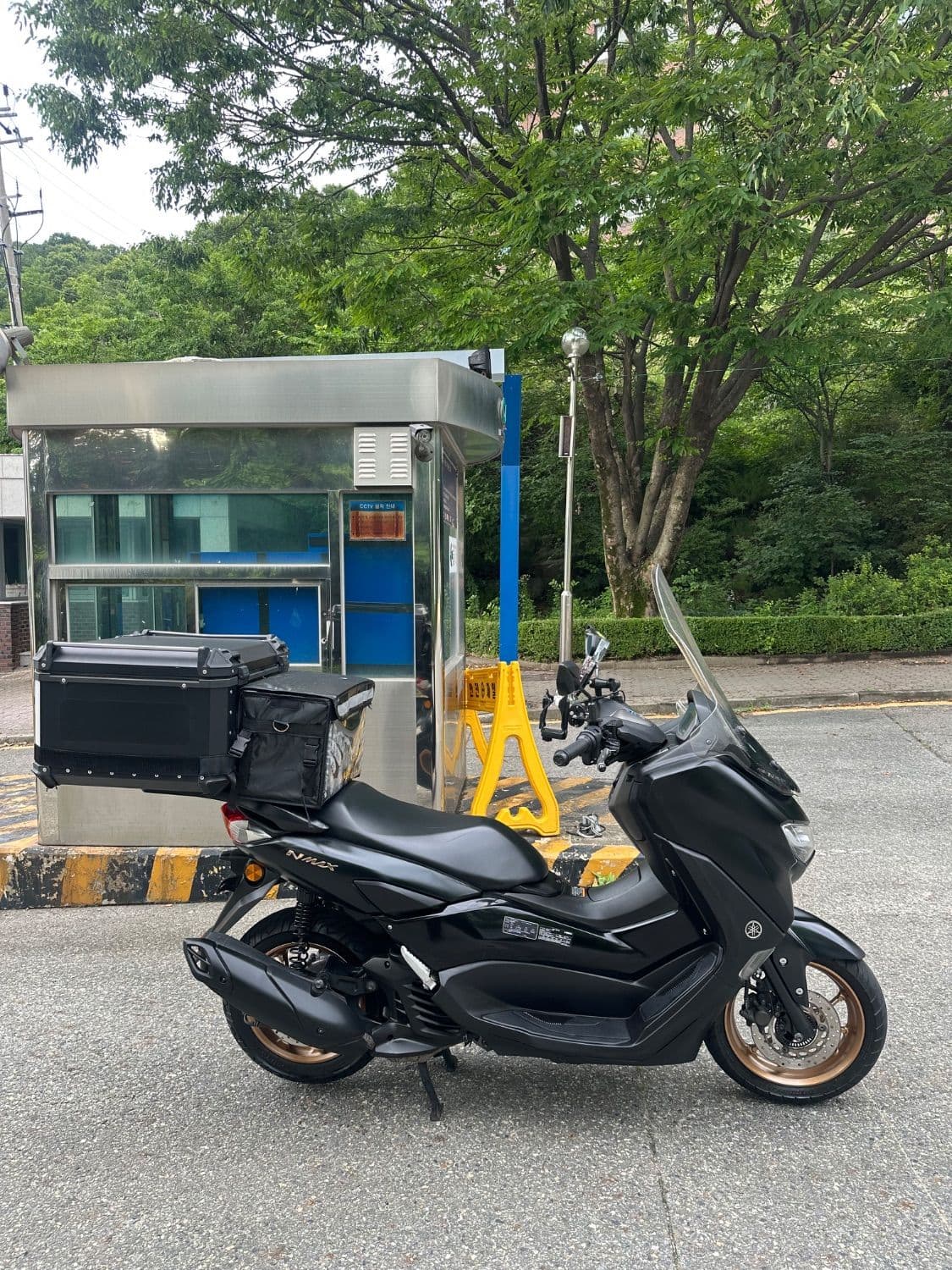 야마하 NMAX 125 4