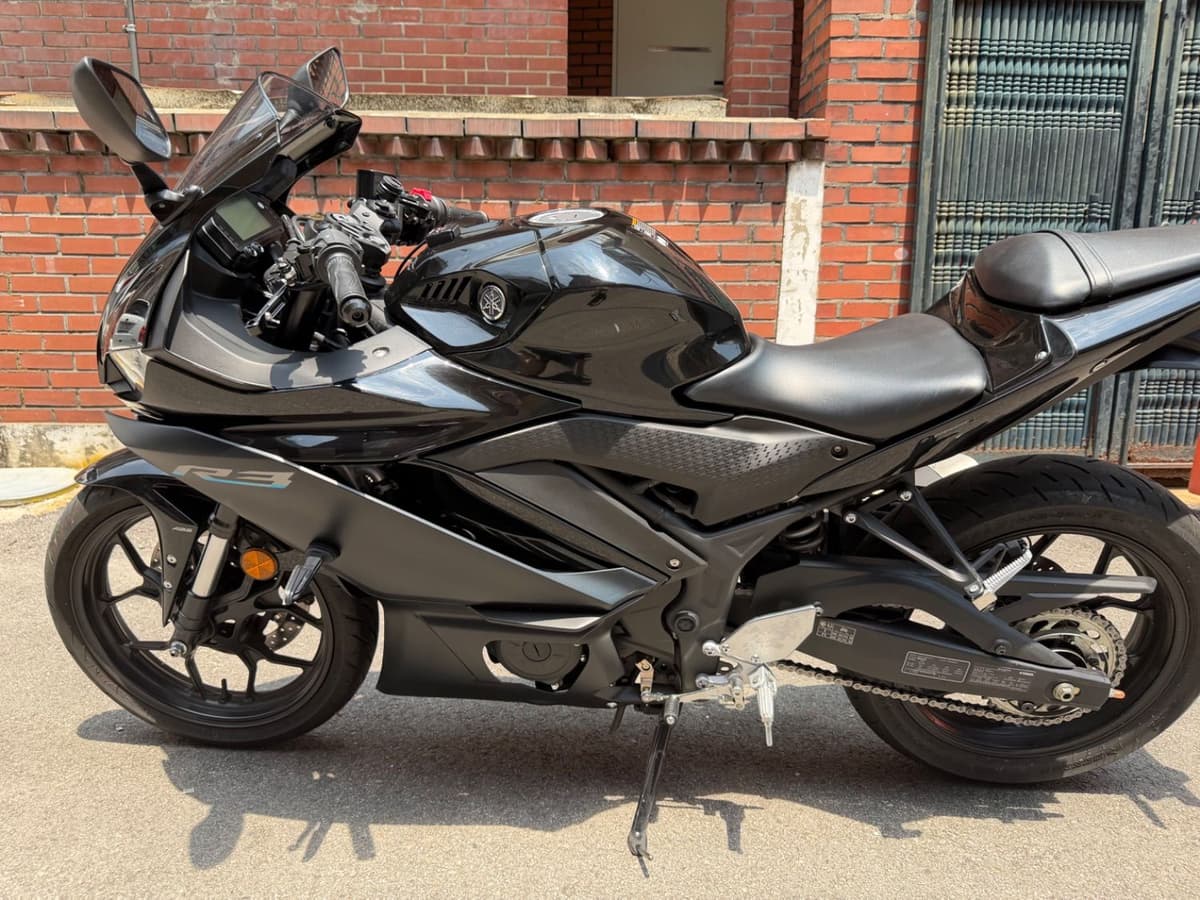 야마하 YZF R3 3