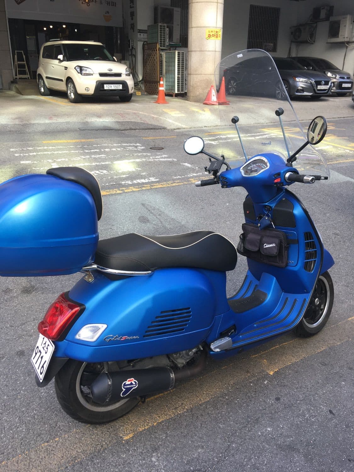 베스파 GTS 300 슈퍼 2