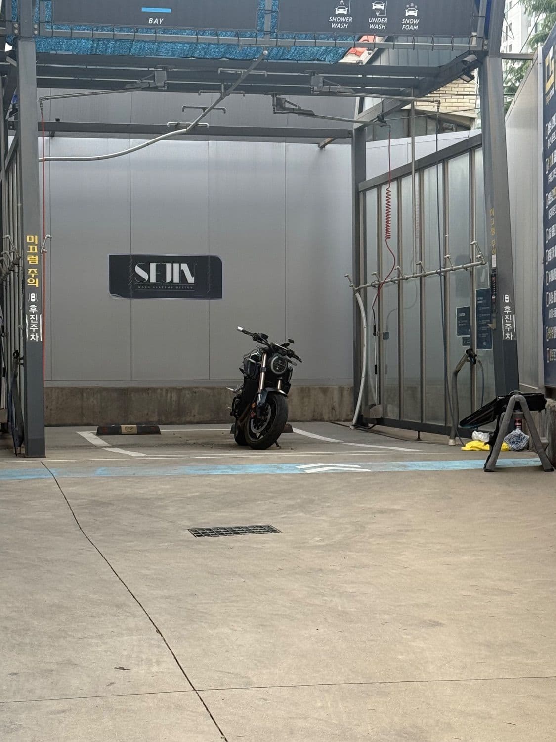 혼다 CB 650 R 2