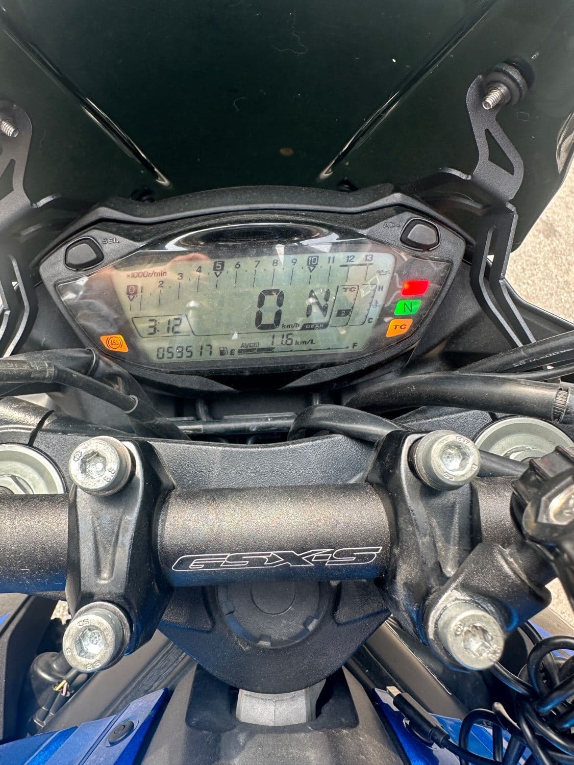 스즈키 GSX S 750 5