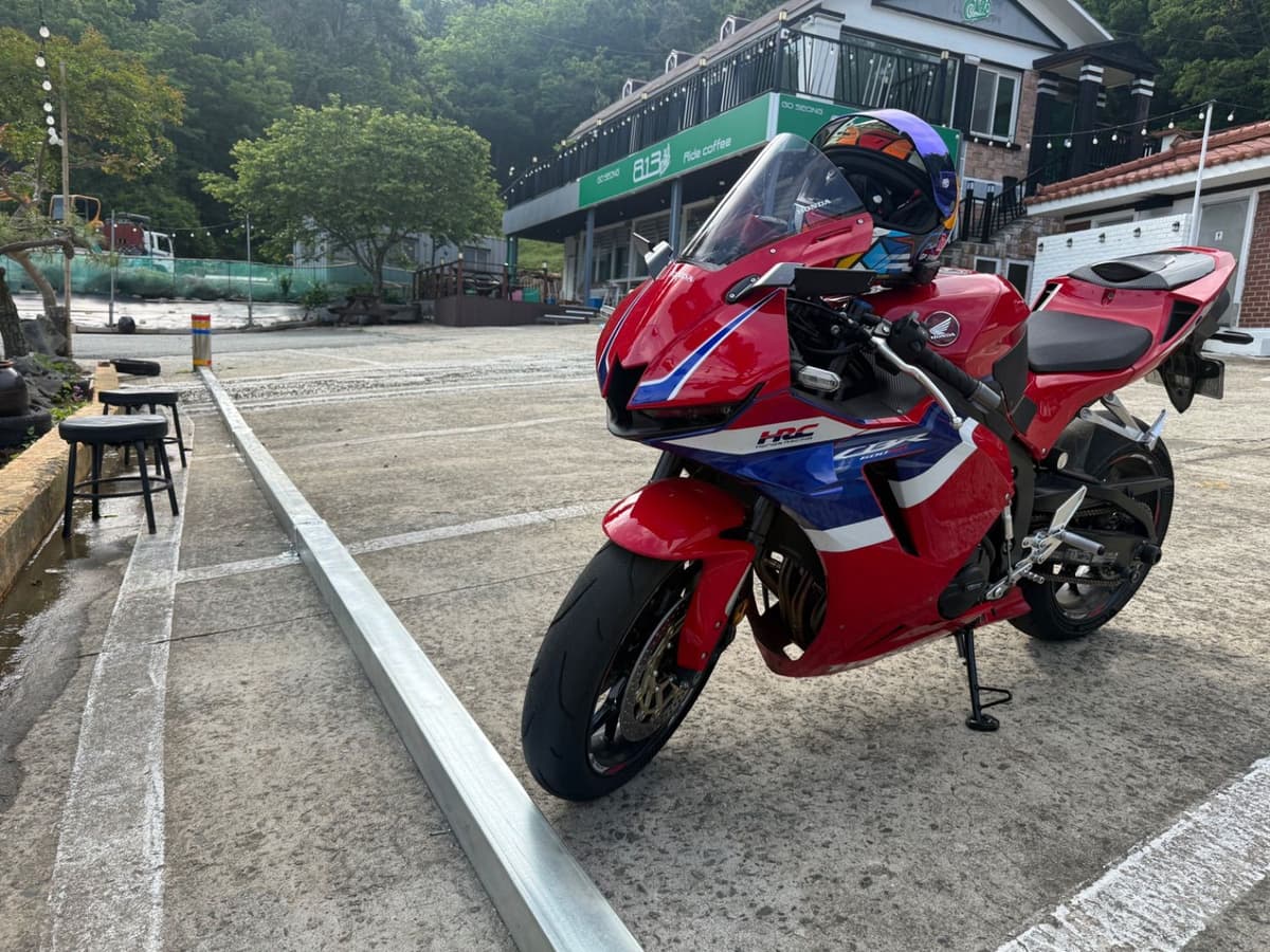 혼다 CBR 600 RR 3