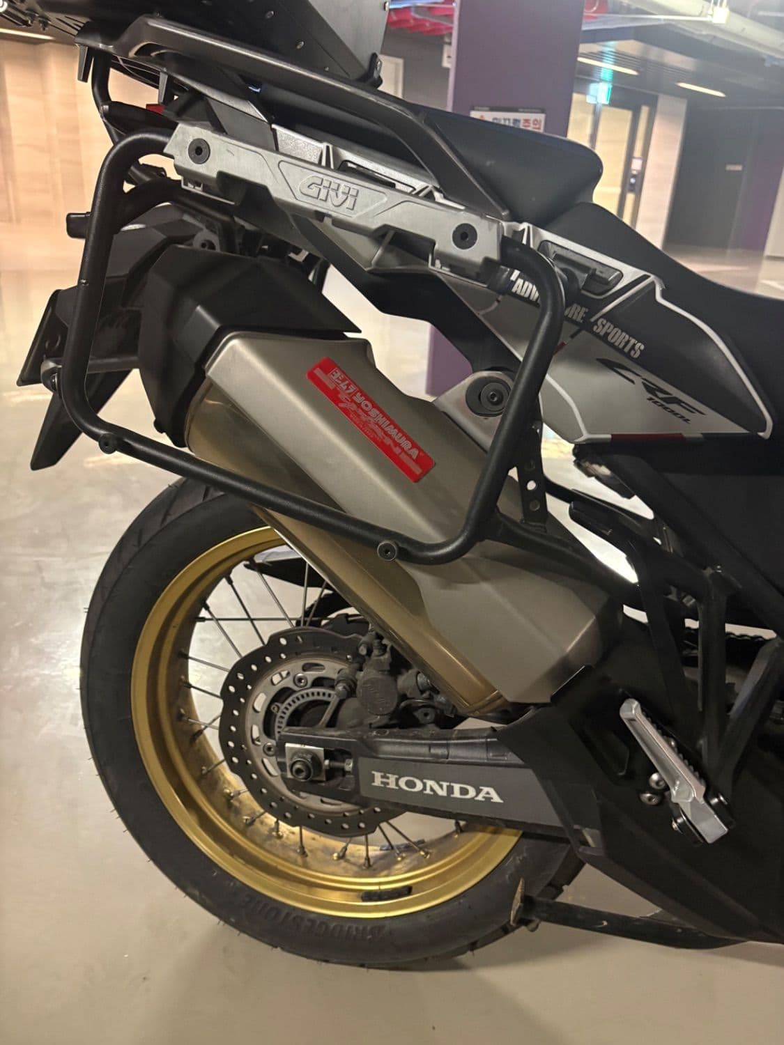 혼다 아프리카 트윈 CRF 1000 L 7