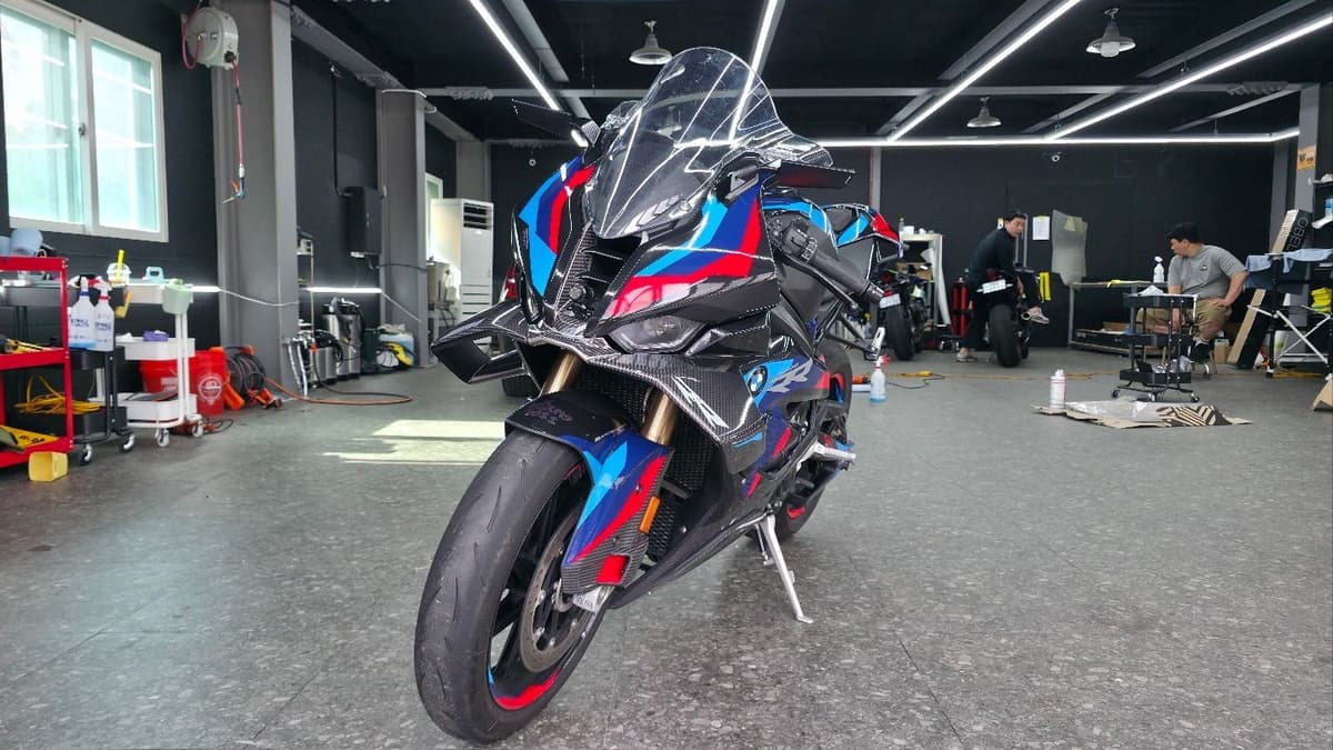 BMW S 1000 RR 1