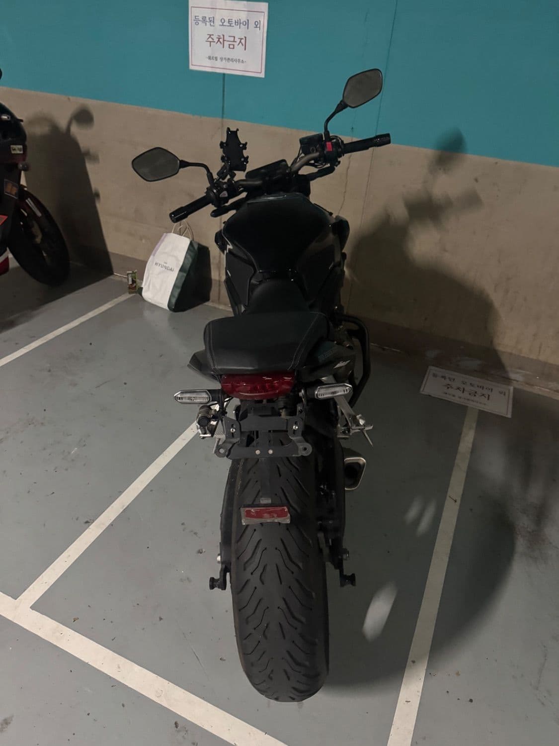 혼다 CB 650 R 4