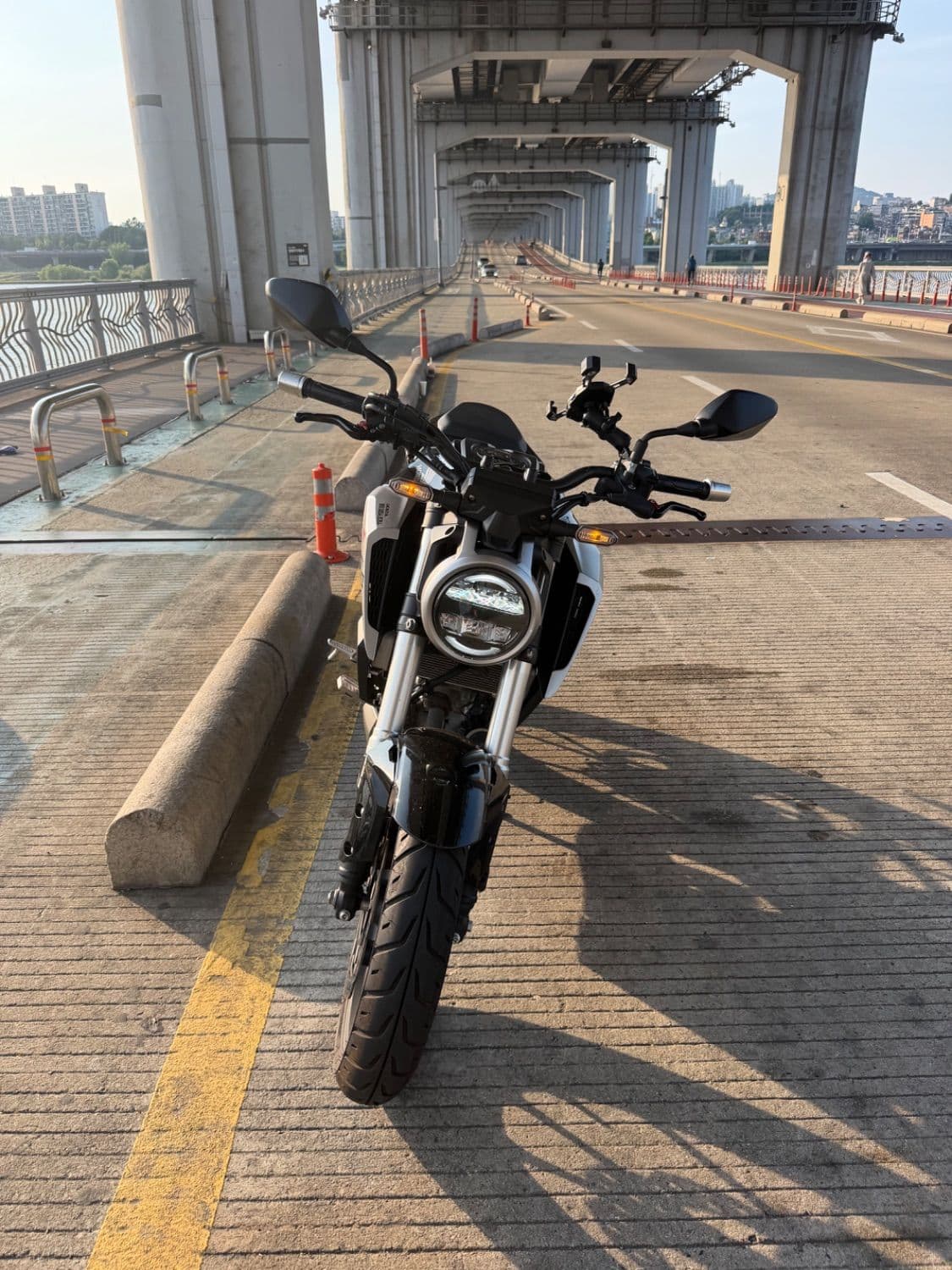혼다 CB 125 R 2