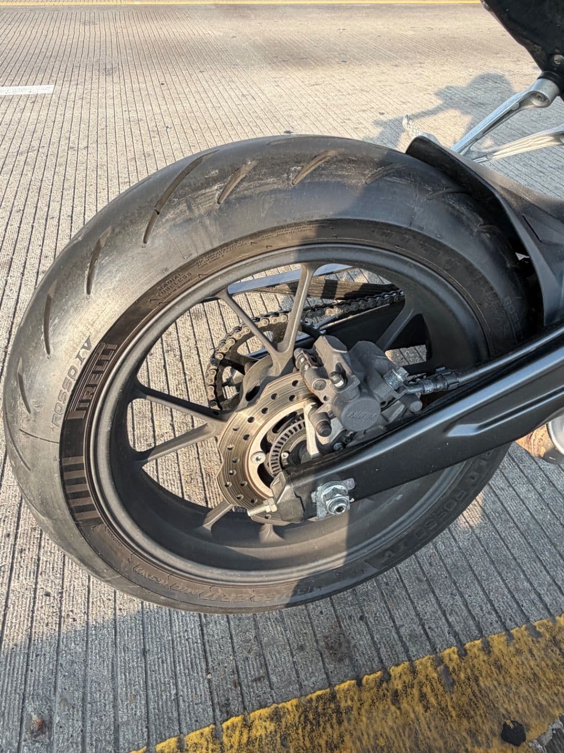 혼다 CB 125 R 7
