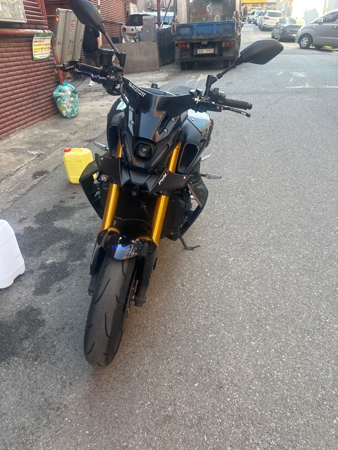 야마하 MT 09 SP 1