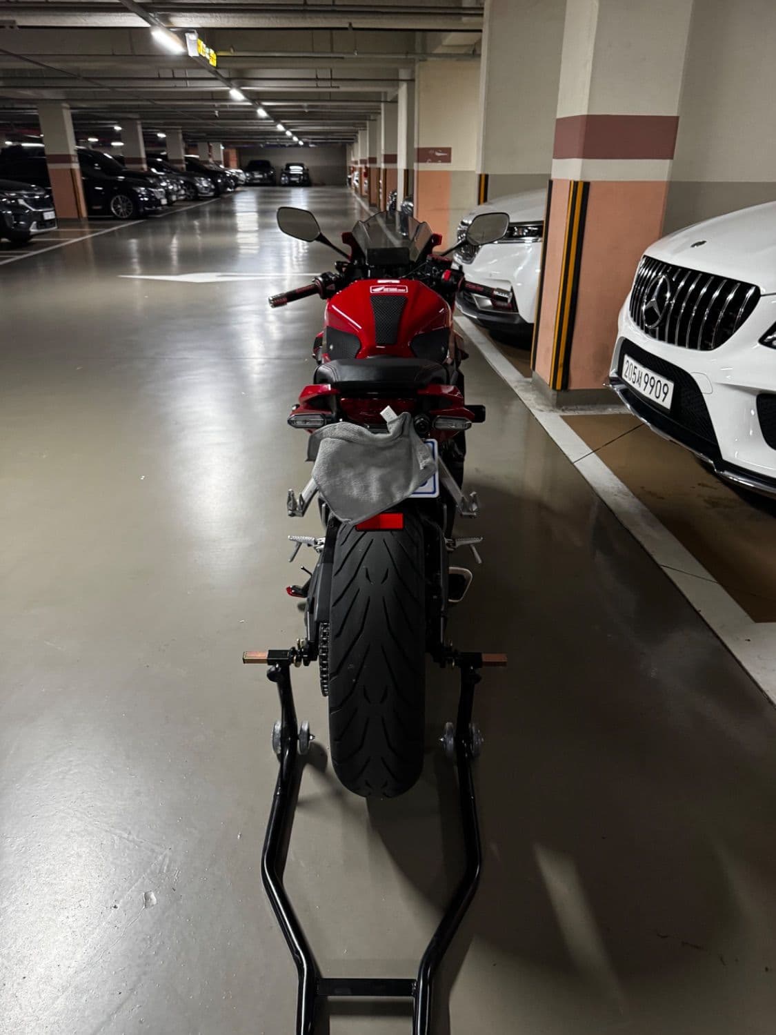 혼다 CBR 650 R MT 2