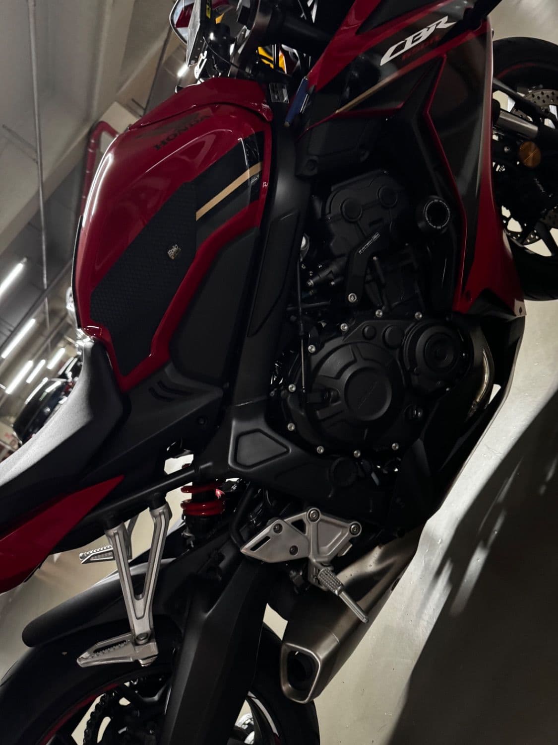혼다 CBR 650 R MT more