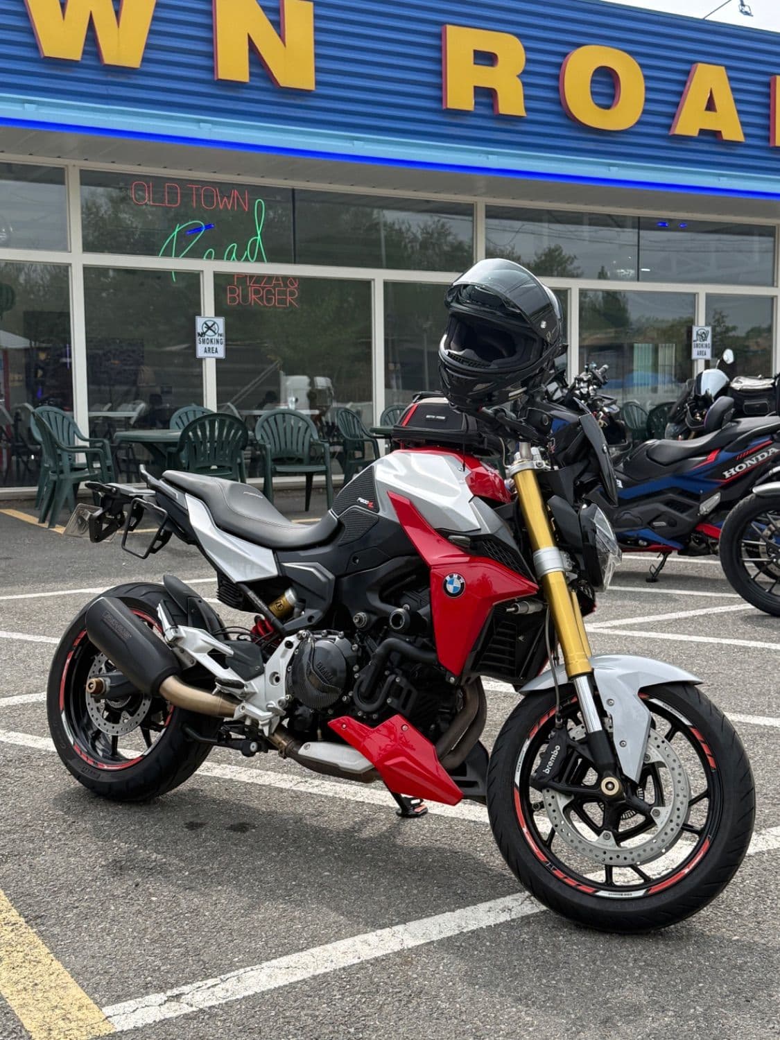 BMW F 900 R 1