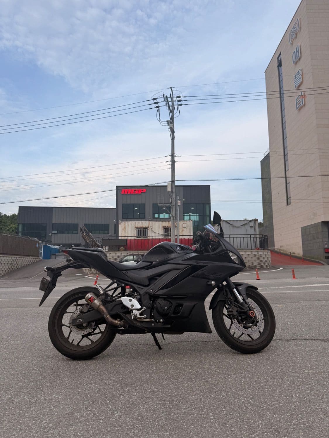 야마하 YZF R3 3