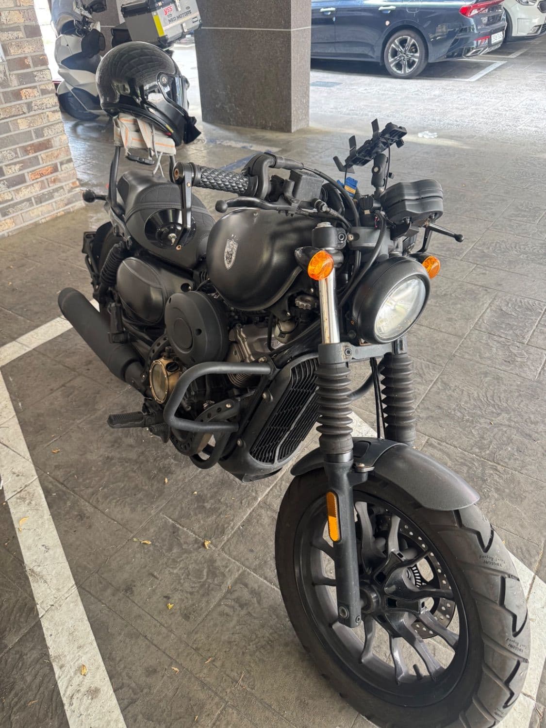 KR모터스 아퀼라 300 S 9