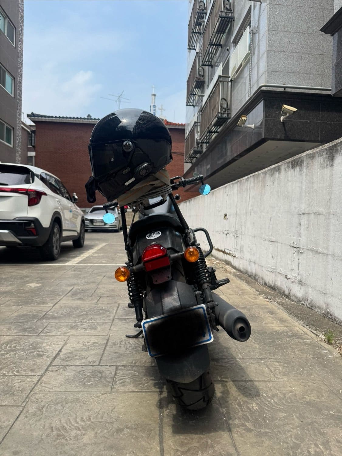KR모터스 아퀼라 300 S more