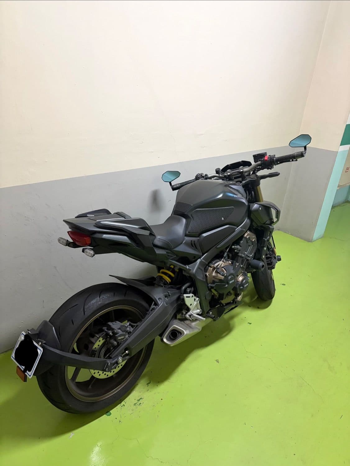 혼다 CB 650 R 2