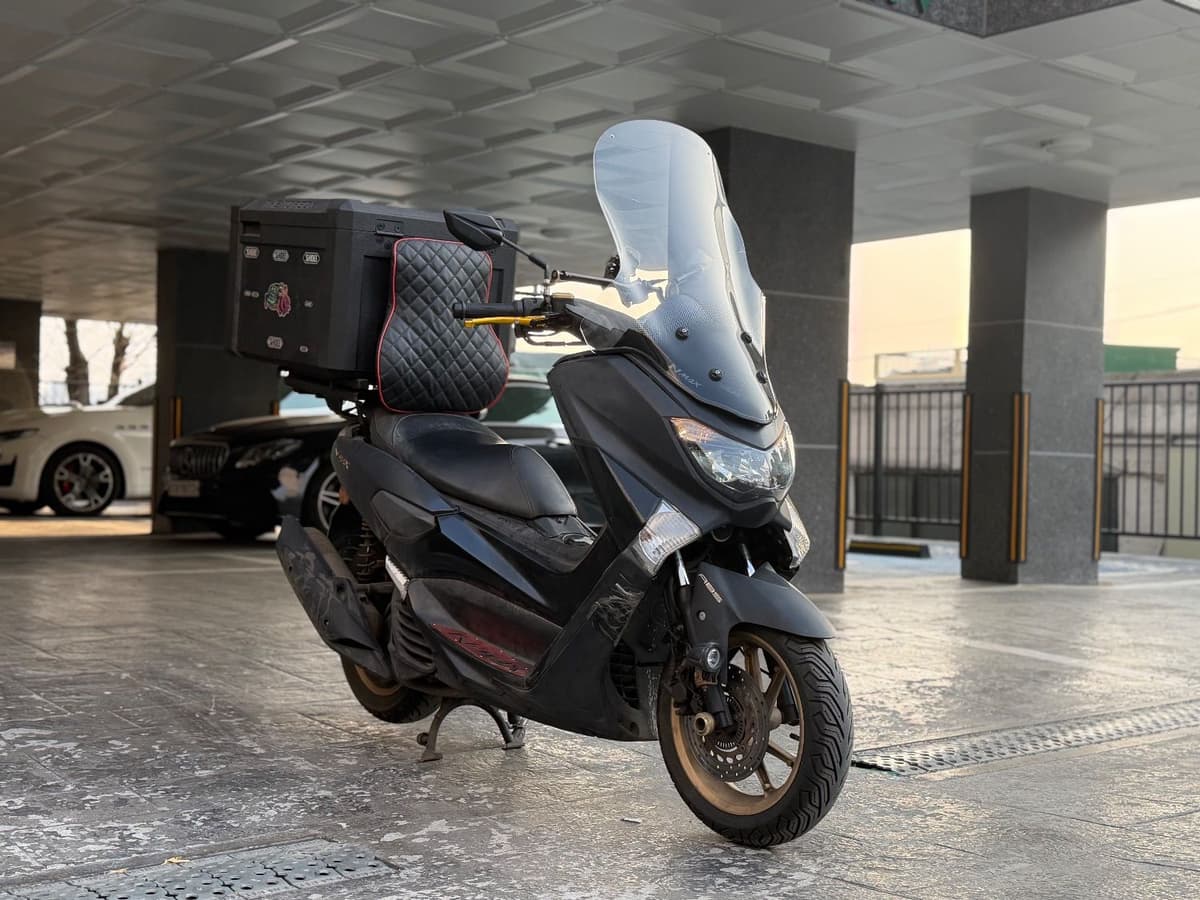 야마하 NMAX 125 7