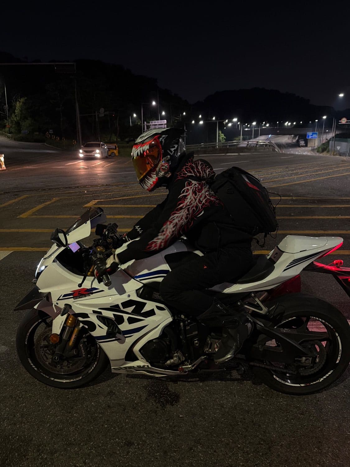 스즈키 GSX R 1000 R 2