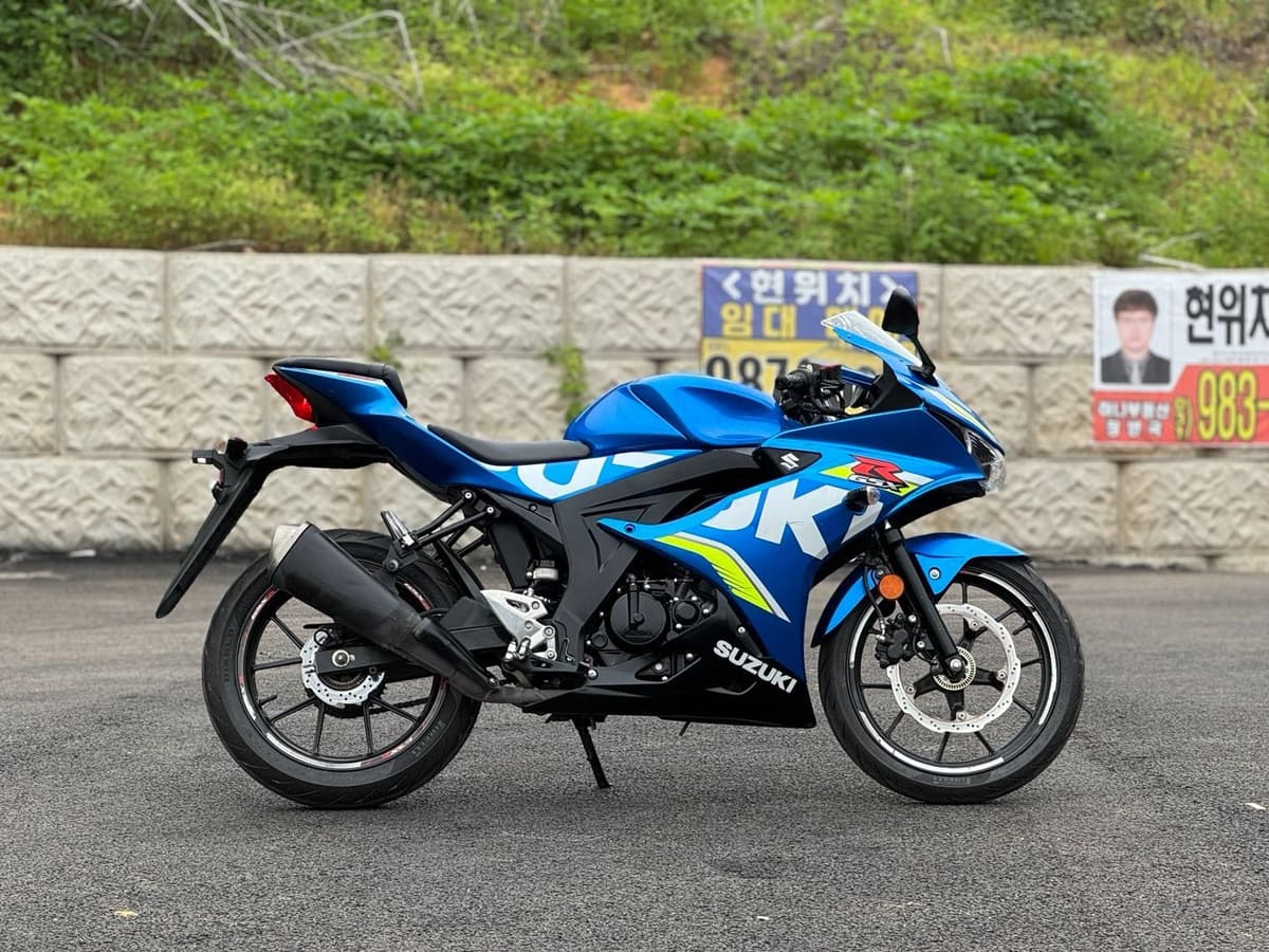 스즈키 GSX R 125 ABS 5