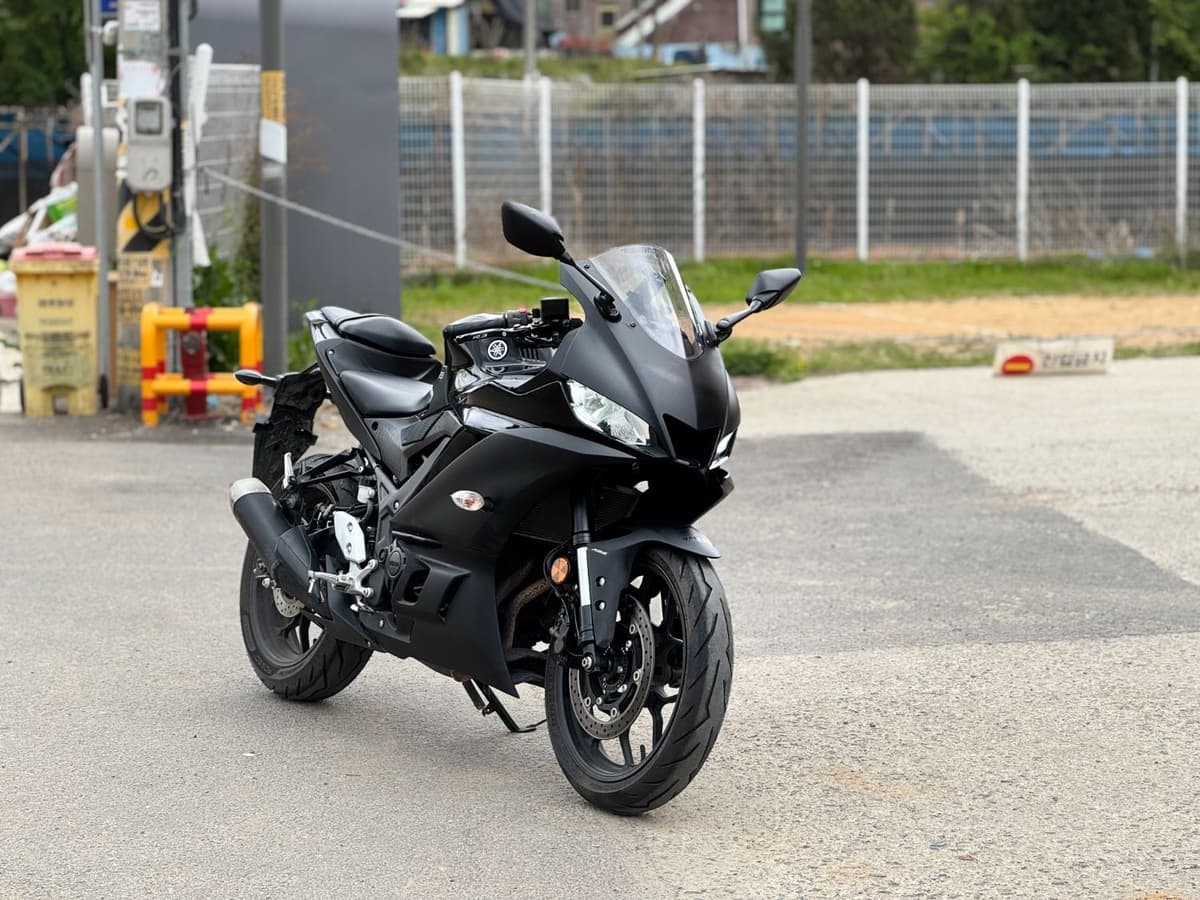 야마하 YZF R3 1