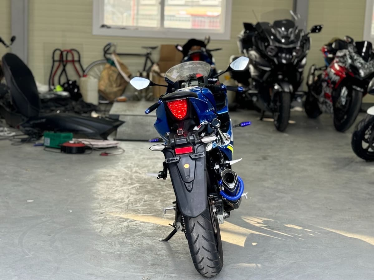 스즈키 GSX R 125 ABS 7