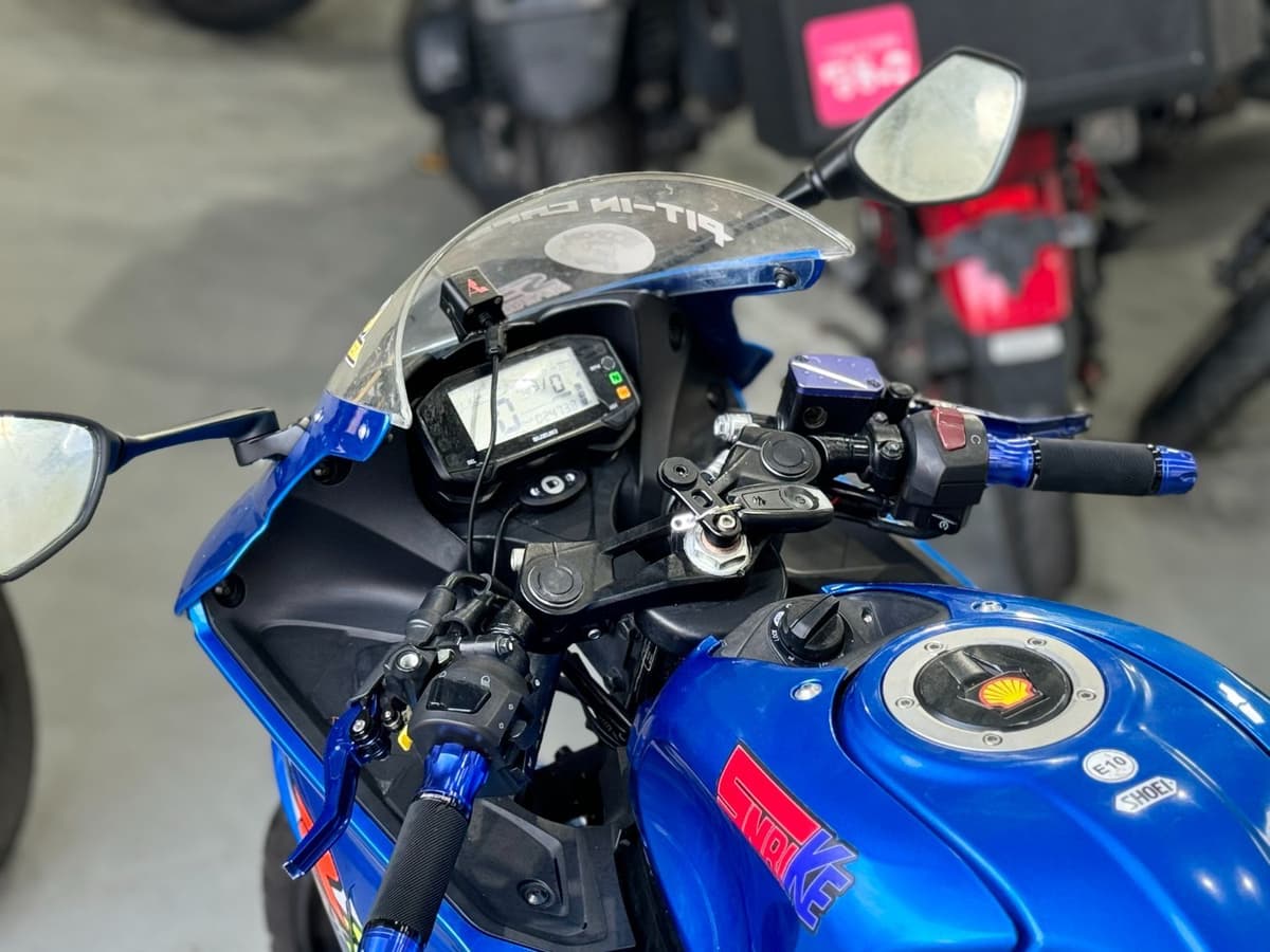 스즈키 GSX R 125 ABS 8